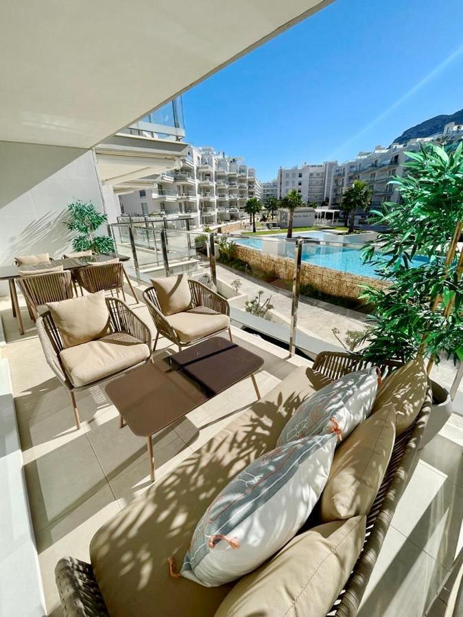 Marina Real 82 By Homeprive Дения Екстериор снимка
