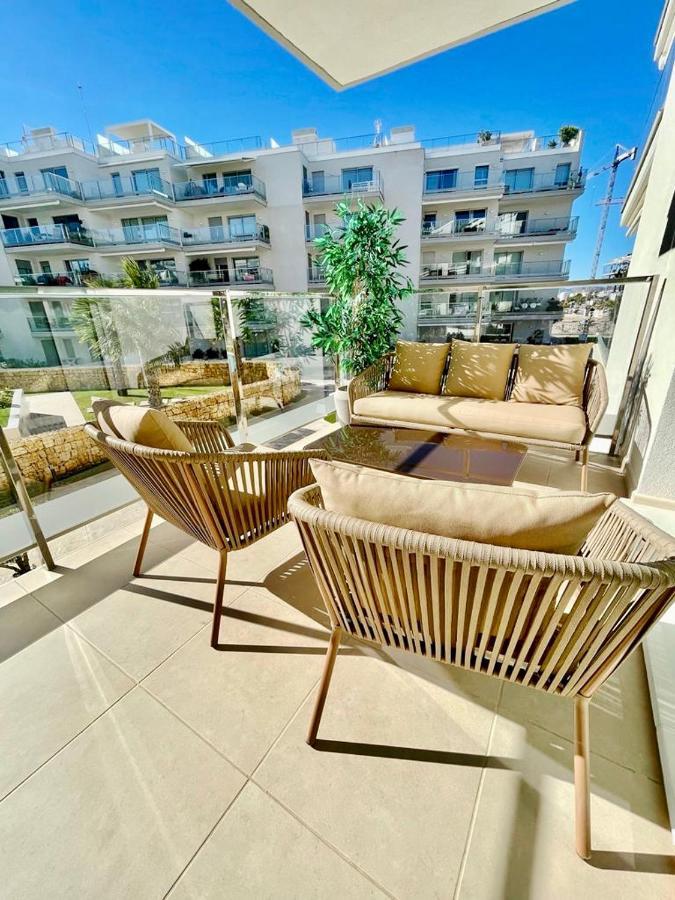Marina Real 82 By Homeprive Дения Екстериор снимка