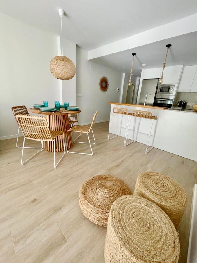 Marina Real 82 By Homeprive Дения Екстериор снимка